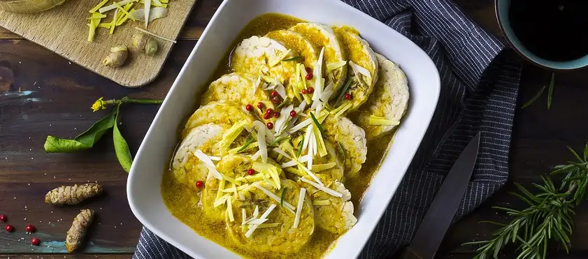 Tempeh mariné à l'orange et au gingembre pour relever les repas végétaliens, snack, salades, etc.