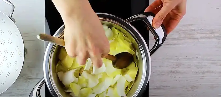 Velouté d&rsquo;endive crémeux, healthy et gourmand !