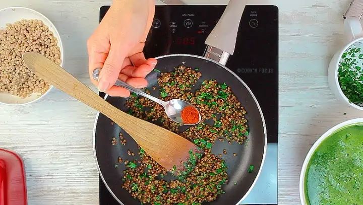 Topping de sarrasin épicé, une recette anti-gaspi
